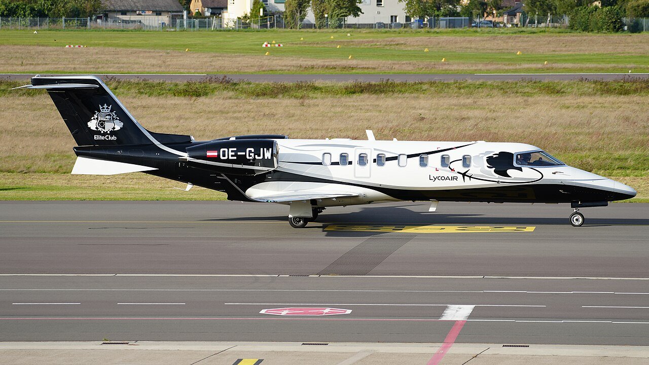 2015 Bombardier Learjet 75