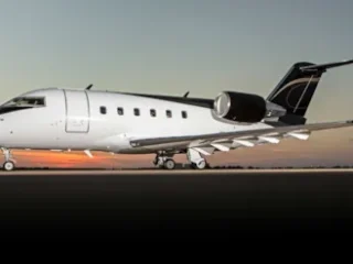 Bombardier-Challenger-601-1A